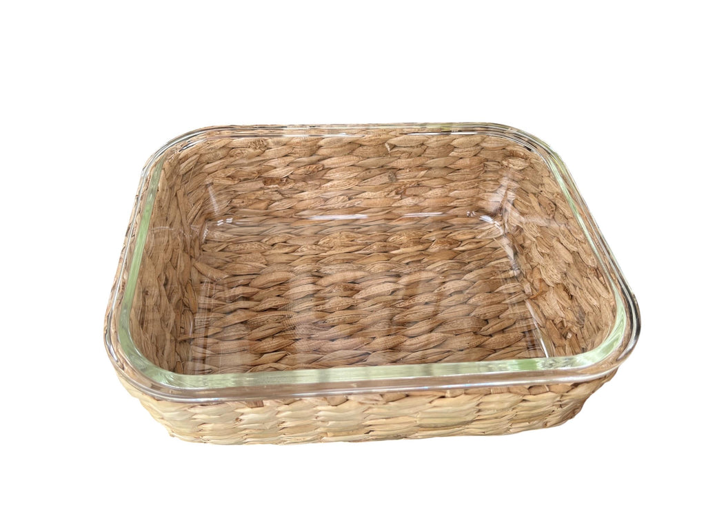 "Love Lives Here" Glass Food Storage Container with Engraved Bamboo Lid & Wicker Basket – 51.4 oz (Copy) (Copy)