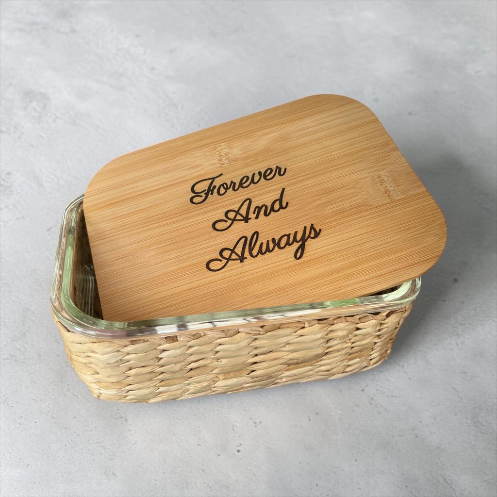 "Forever and Always" Glass Food Storage Container with Engraved Bamboo Lid & Wicker Basket – 51.4 oz (Copy)
